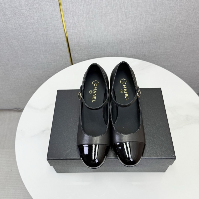 Ch**el heeled shoes